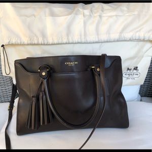 Used brown leather COACH purse: EXCELLENT STORAGE